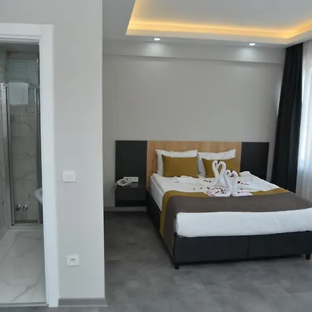 Grand Can Hotel *