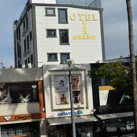 Grand ホテル *